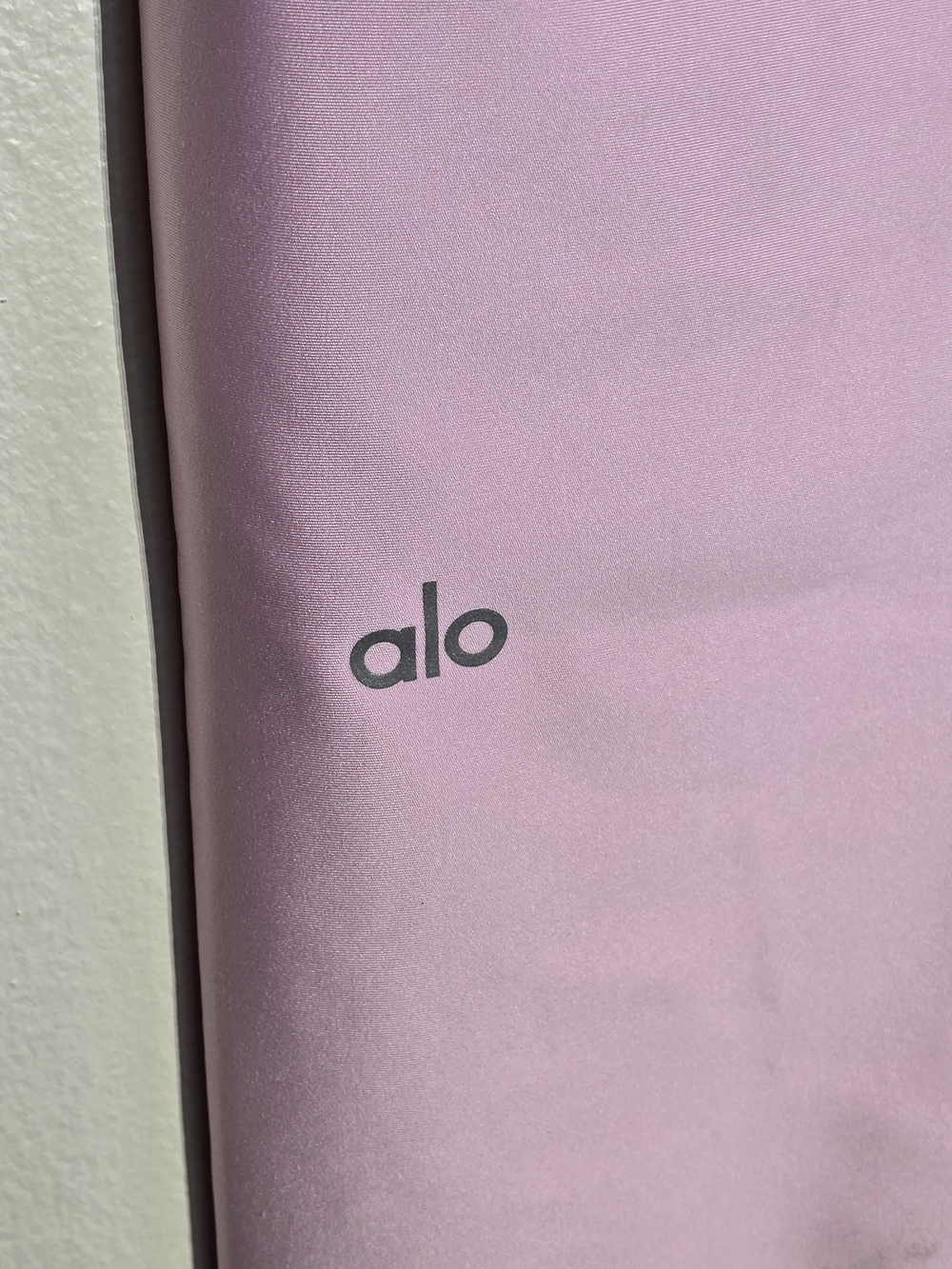 NWT ALO Yoga Light Pink Women's High-Rise Leggings - Picture 4 of 5